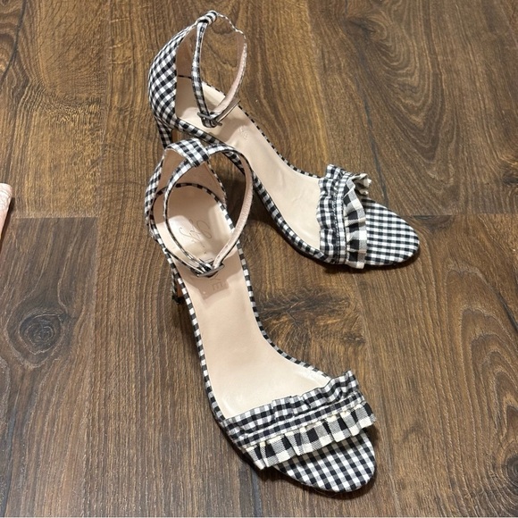 Lovers + Friends X RAYE houndstooth sexy dorsay heels size 6 “ Charlotte “ - Picture 6 of 11